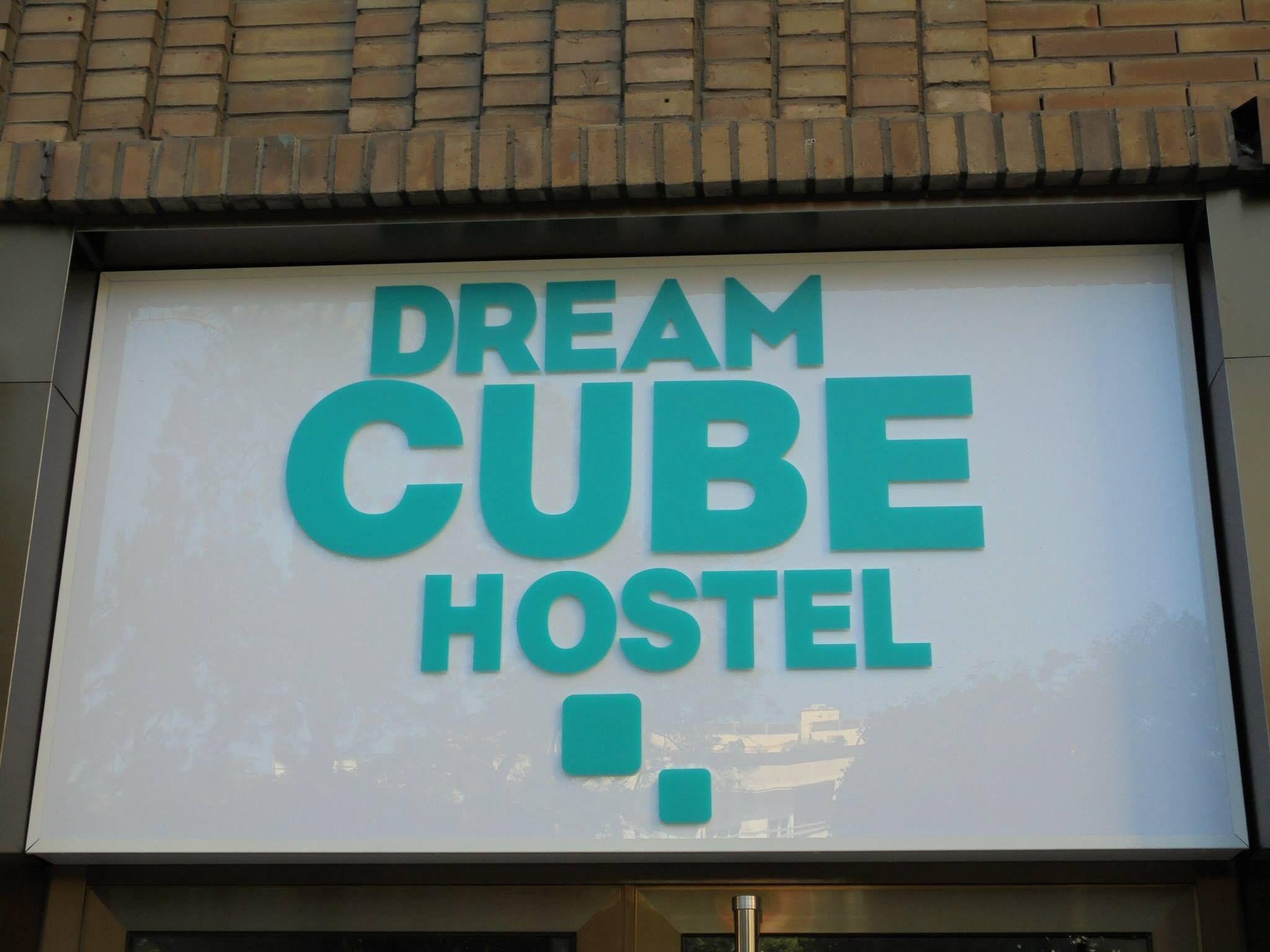 Dream Cube Hostel — Foto 3